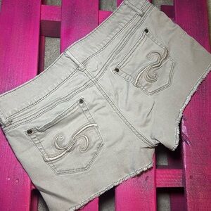 Candies khaki cut off shorts, size 13, new!